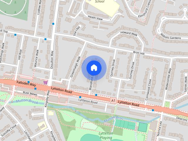 Townhouse for rent in Hampstead Garden Suburb, Greater London
