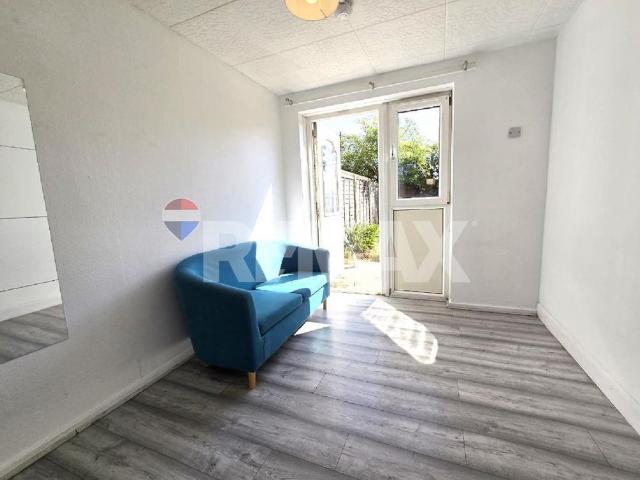 House for rent in Canning Town, Greater London