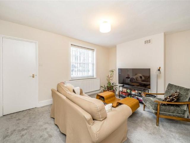 House for rent in Old Ford, Greater London