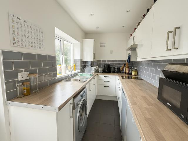 House for rent in Birkendale, Walkley