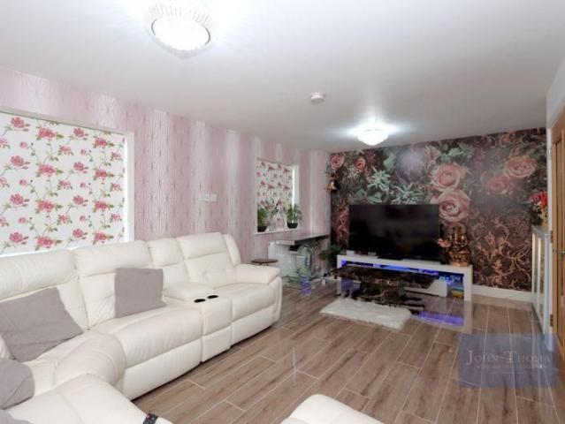 House for rent in Chigwell, Epping