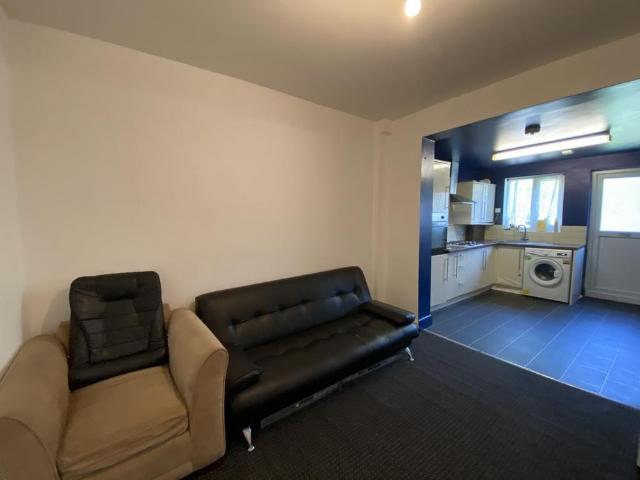 House for rent in Thames View, Greater London
