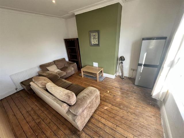 House for rent in Burley, West Yorkshire