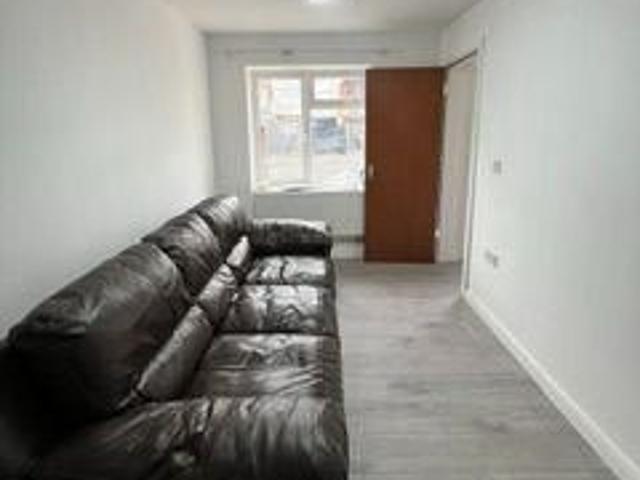 House for rent in Southall Green, Greater London
