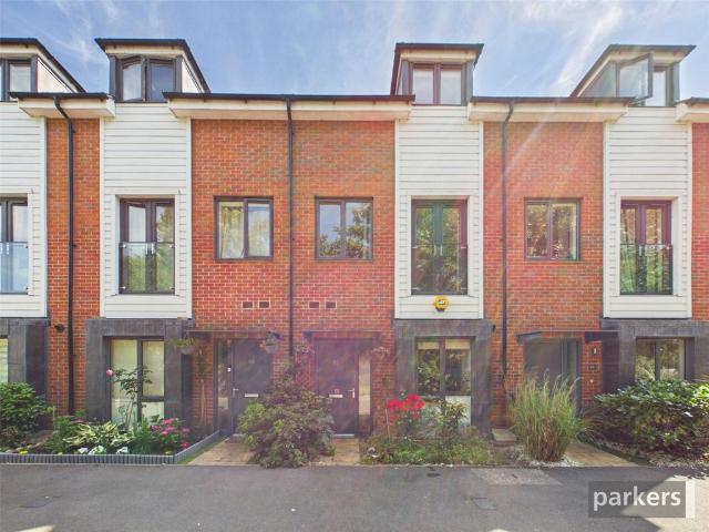 House for rent in Newtown, Reading