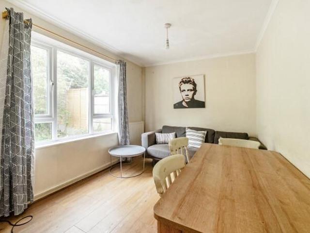 House for rent in Town Furze, The Slade
