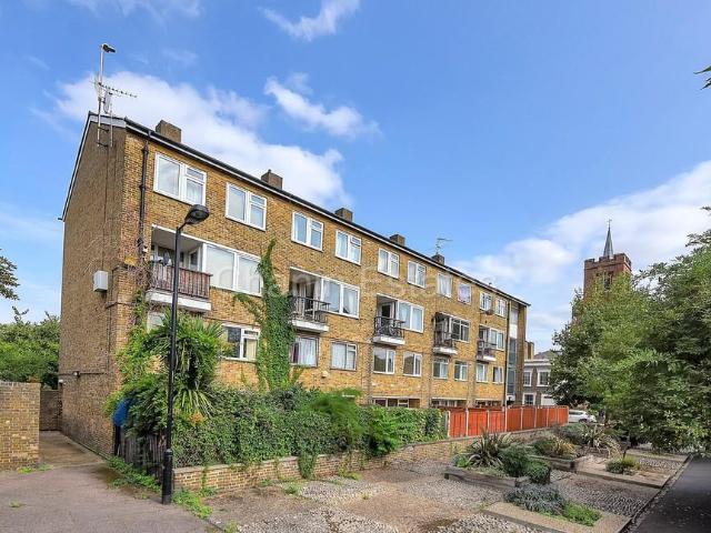 House for rent in Walworth, Greater London