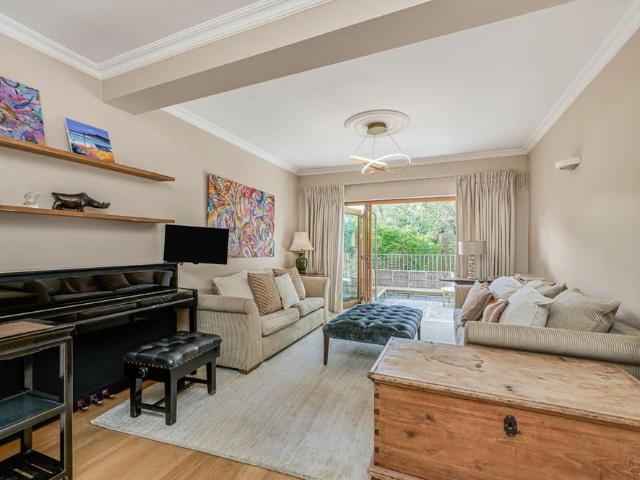 House for rent in Stockwell Park, Greater London