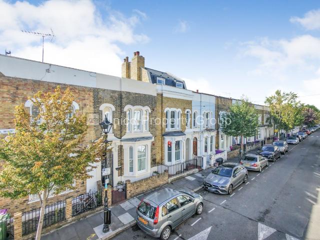 House for rent in Old Ford, Greater London