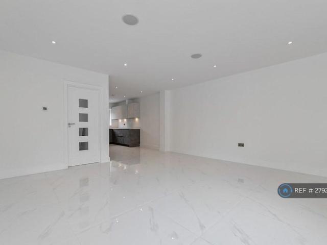 House for rent in Pouchen End, Isle Of Man