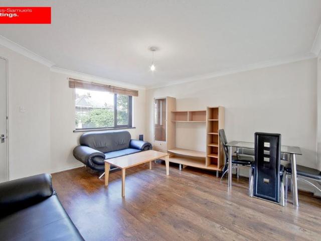 House for rent in Poplar Grove, Greater London
