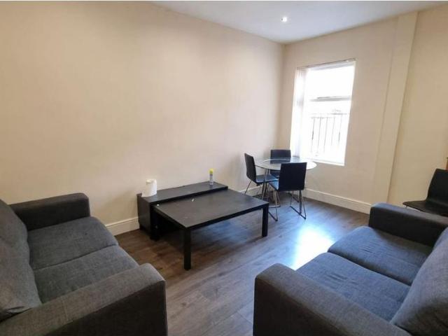 House for rent in Georgia, Greater Manchester