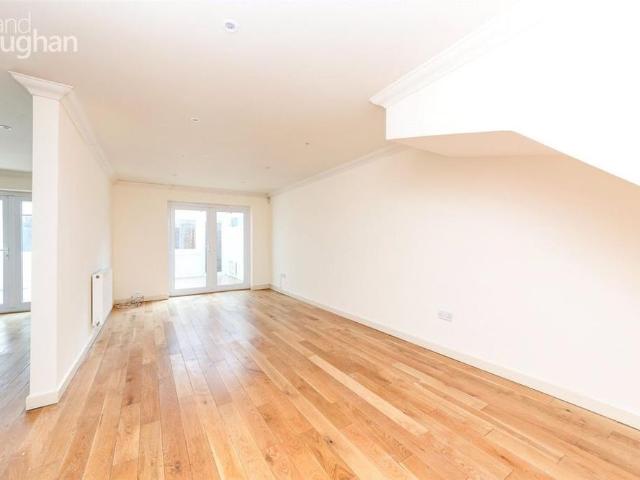 House for rent in Woodingdean, Brighton & Hove