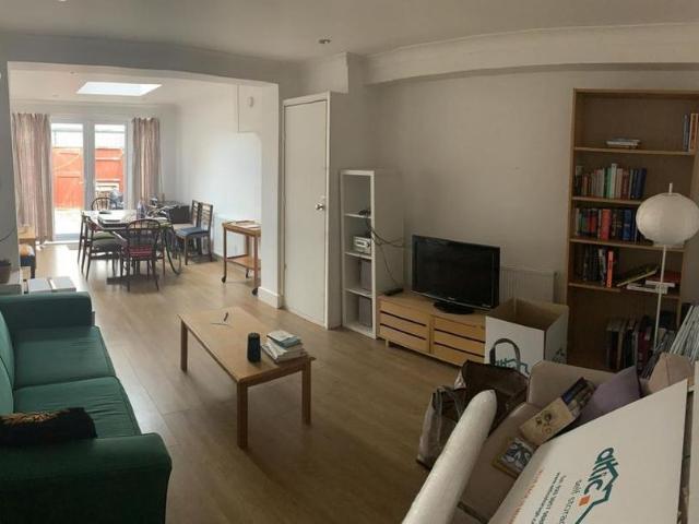 House for rent in West Hackney, Greater London
