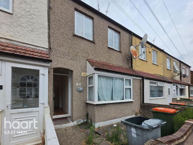 House for rent in Beckton, Greater London