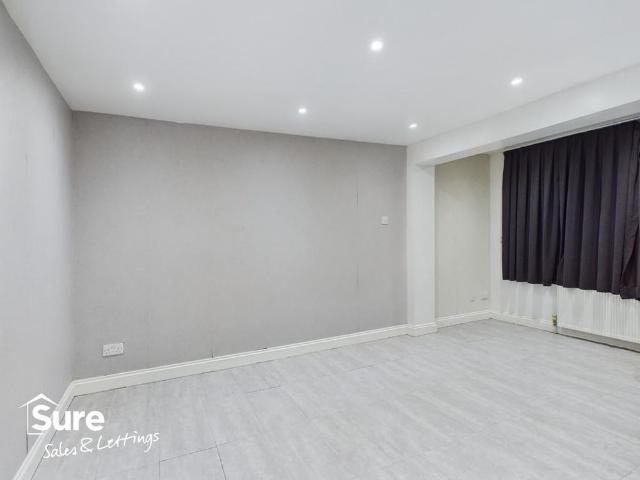 House for rent in Bourne End, Pouchen End