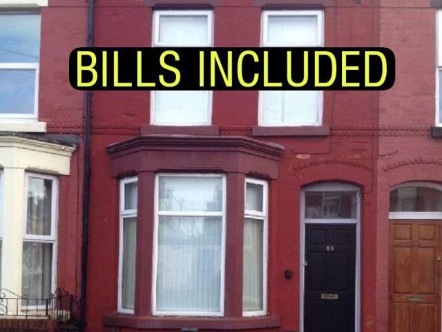 House for rent in Calderstones