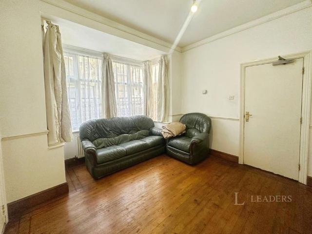 House for rent in Spring Park, Luton