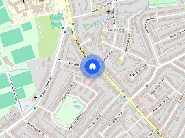 Townhouse for rent in Longlands, Greater London