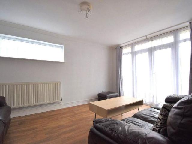House for rent in Hanworth, Bracknell