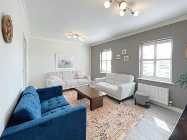 House for rent in Worcester Park, Greater London