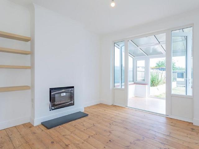House for rent in Tolworth, Greater London