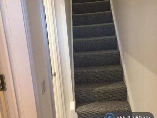 House for rent in Nangreaves, Wales