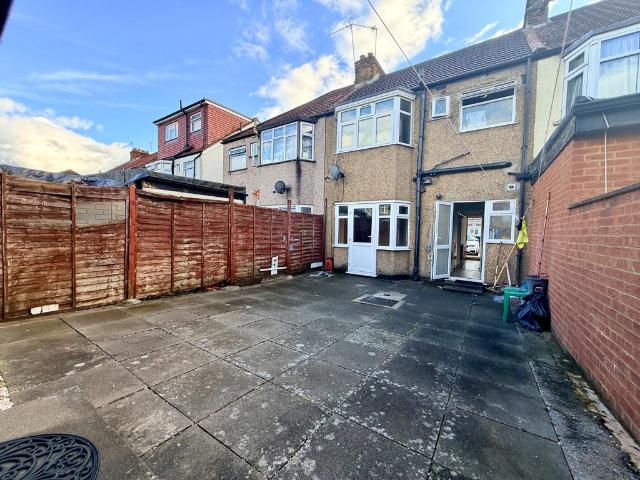 House for rent in Alperton, Greater London
