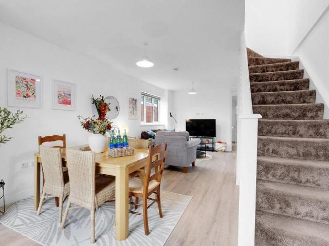 House for rent in Elstree and Borehamwood, Borehamwood