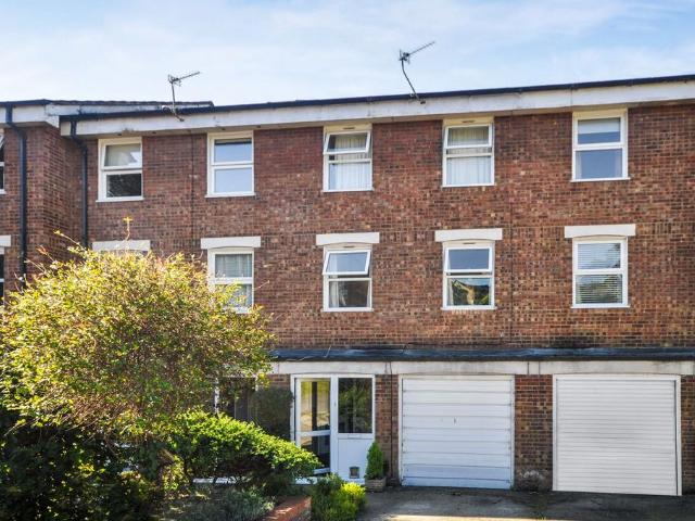 House for rent in Berrick Salome, Oxfordshire
