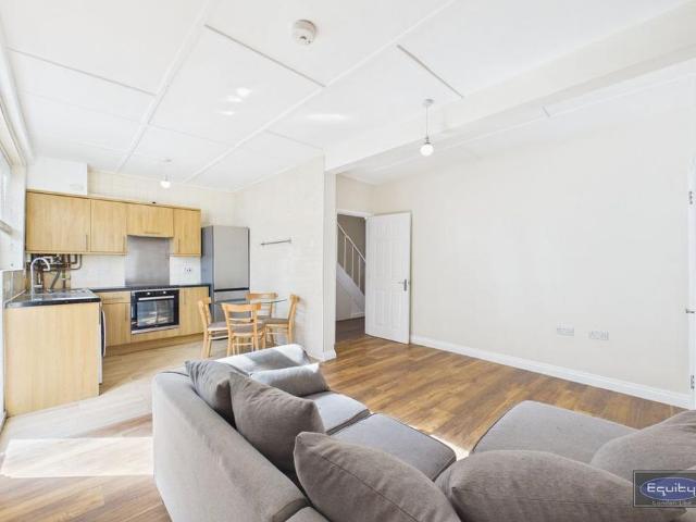 House for rent in Royal Borough of Greenwich, Greater London