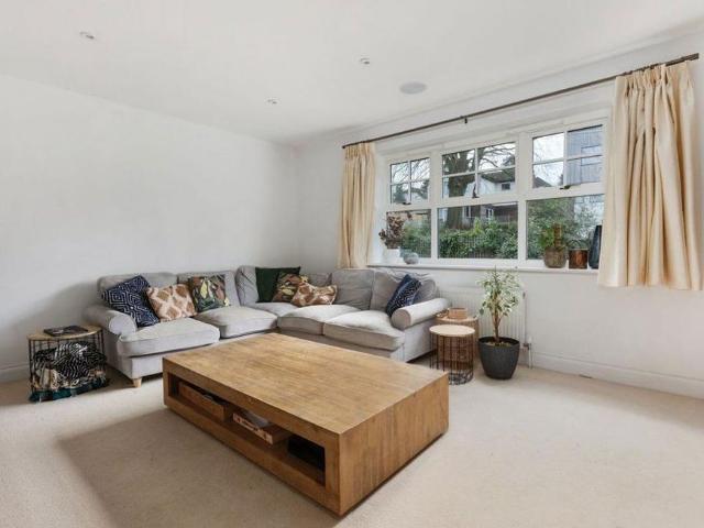 House for rent in Sevenoaks, The Butts