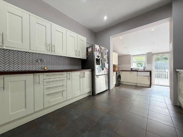 House for rent in Lane, Greater London