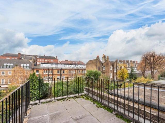 House for rent in St. John's Wood, Greater London