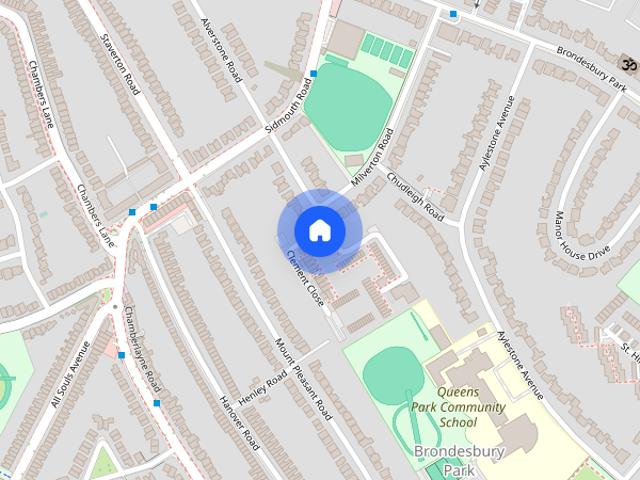 Townhouse for rent in Brondesbury, Greater London