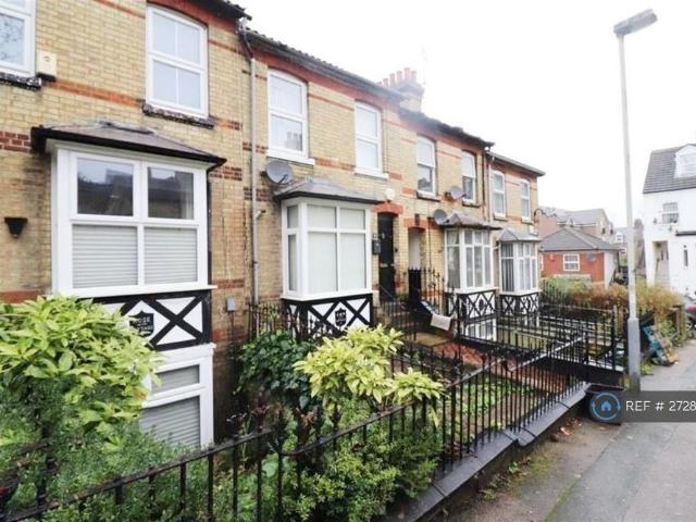 House for rent in Farley Hill, Spring Park