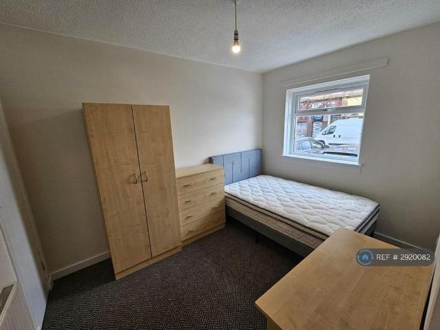 House for rent in Calton, Scotland
