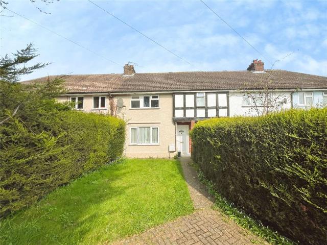 House for rent in Row Town, Surrey