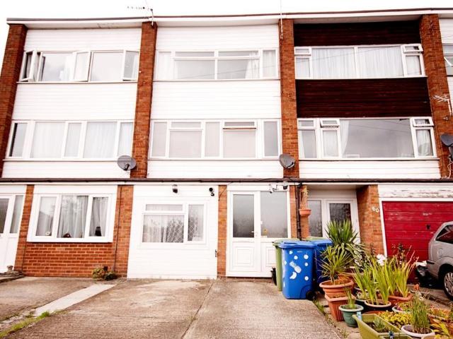 House for rent in Oad Street, Kent