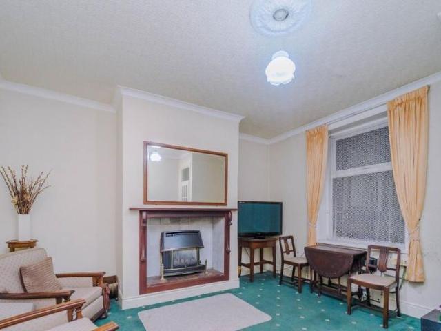 House for rent in Sudden, Burnedge