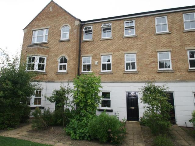 House for rent in Chapeltown, West Yorkshire