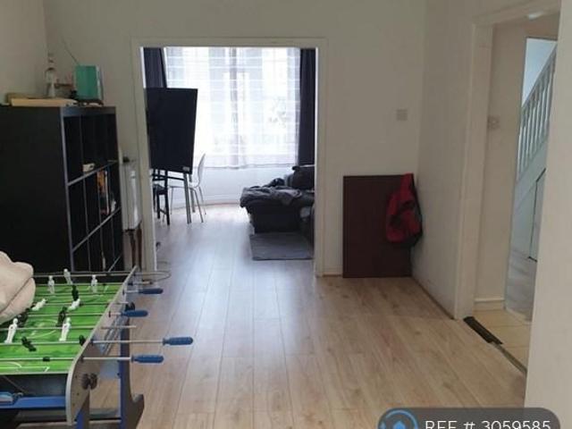 House for rent in Royal Borough of Greenwich, Greater London