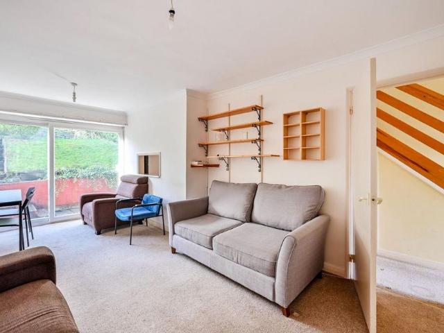 House for rent in Guildford Park, Westborough