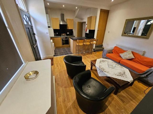 House for rent in Woodhouse, West Yorkshire