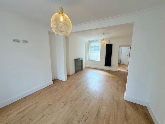House for rent in Ynysboeth, Wales
