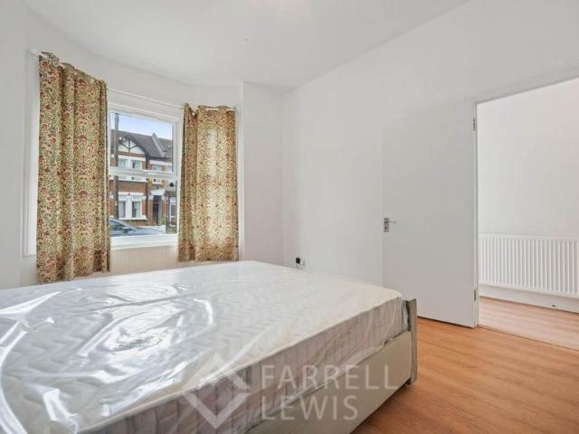 House for rent in Plashet, Greater London