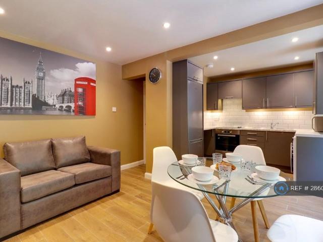 House for rent in Egham Wick, Row Town