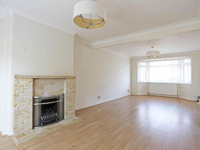 House for rent in Rainham, Greater London