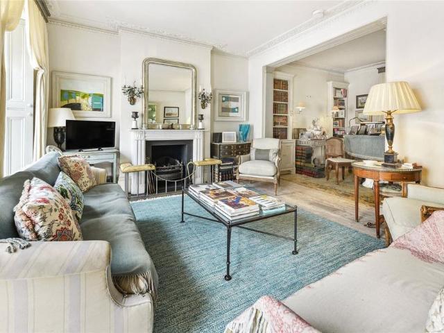 House for rent in Royal Borough of Kensington and Chelsea, Greater London