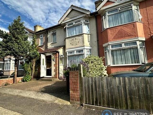House for rent in Dagenham, Greater London